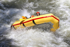 programa-rafting-spuskane-struma-rafting-bg-7